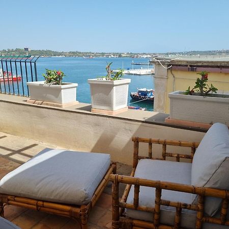 Villa Sul Molo Tra Siracusa E Catania 奥古斯塔 客房 照片